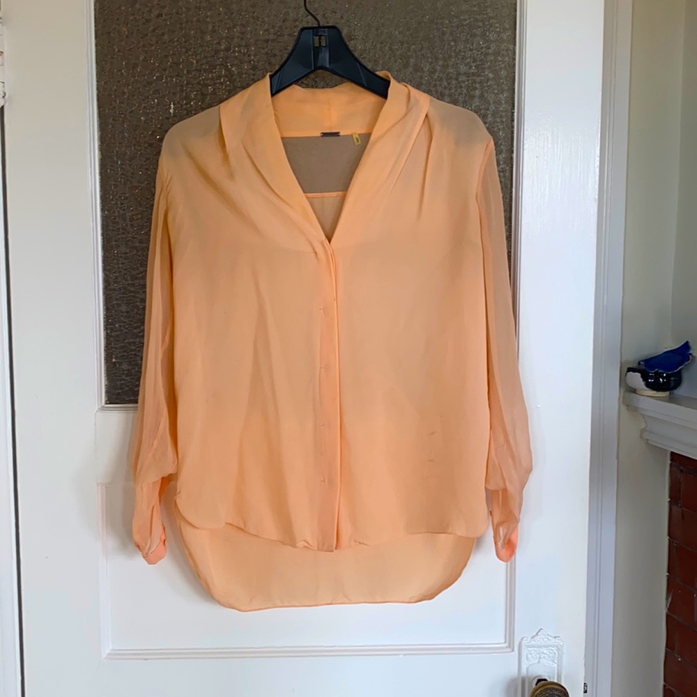Elise tahari blouse